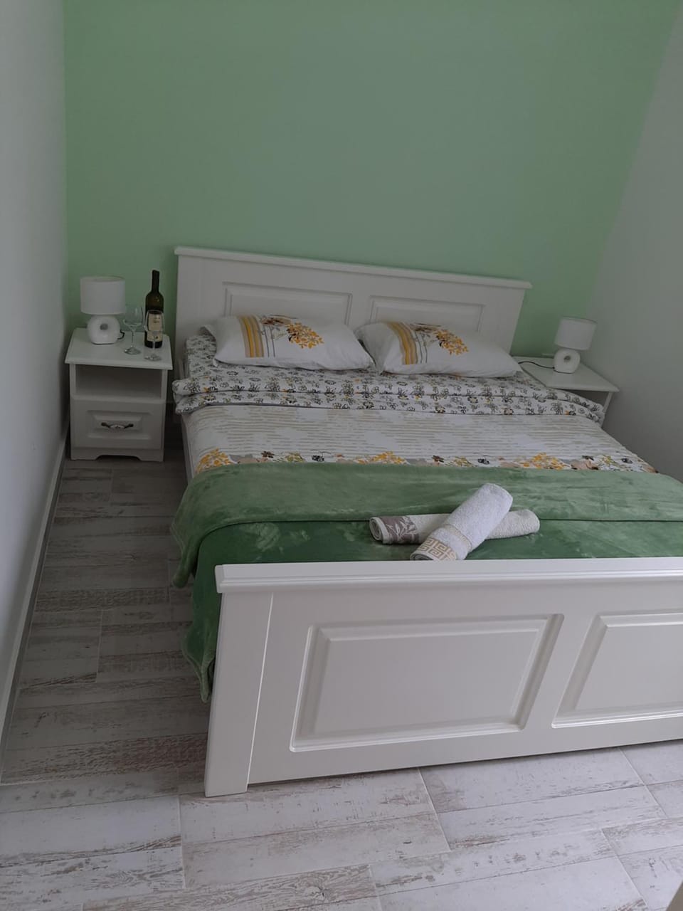 Lux apartman Bijela Apartment in Kotor Municipality