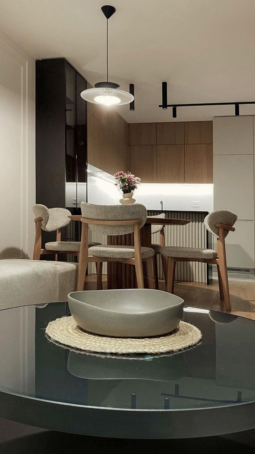 Living room, Dining area