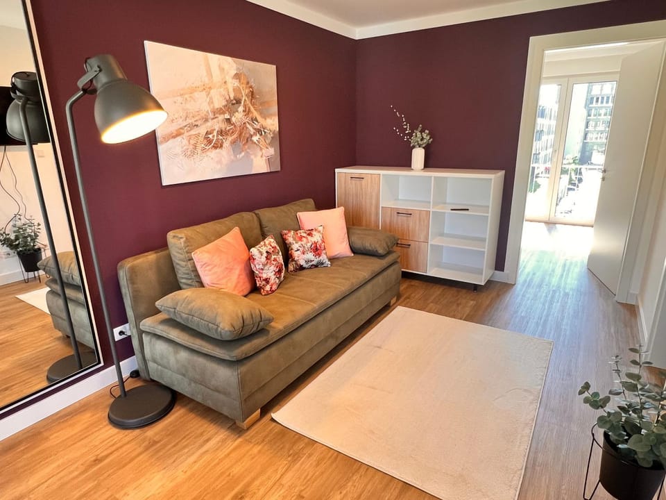 Living room, Photo of the whole room, Seating area