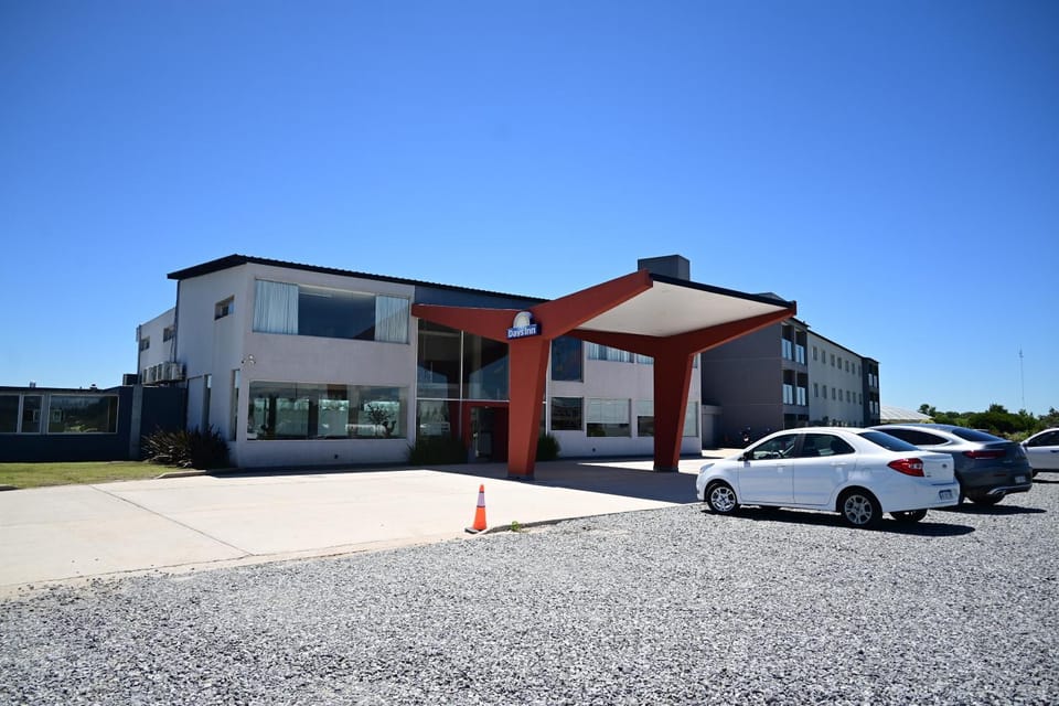 Property building, Day, Parking