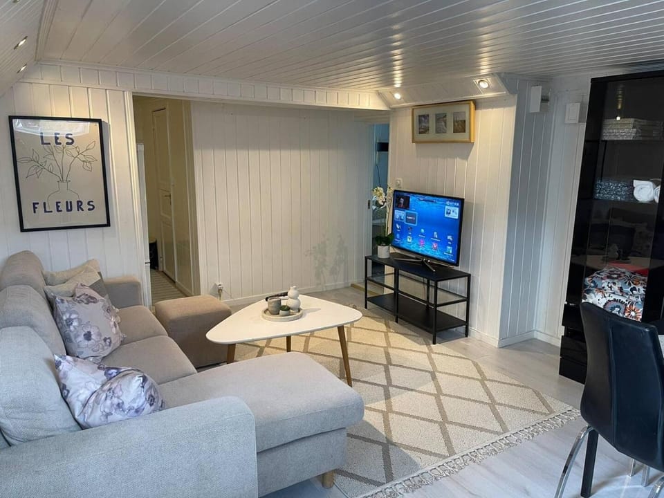 Little white on the west coast Apartment in Viken, Norway
