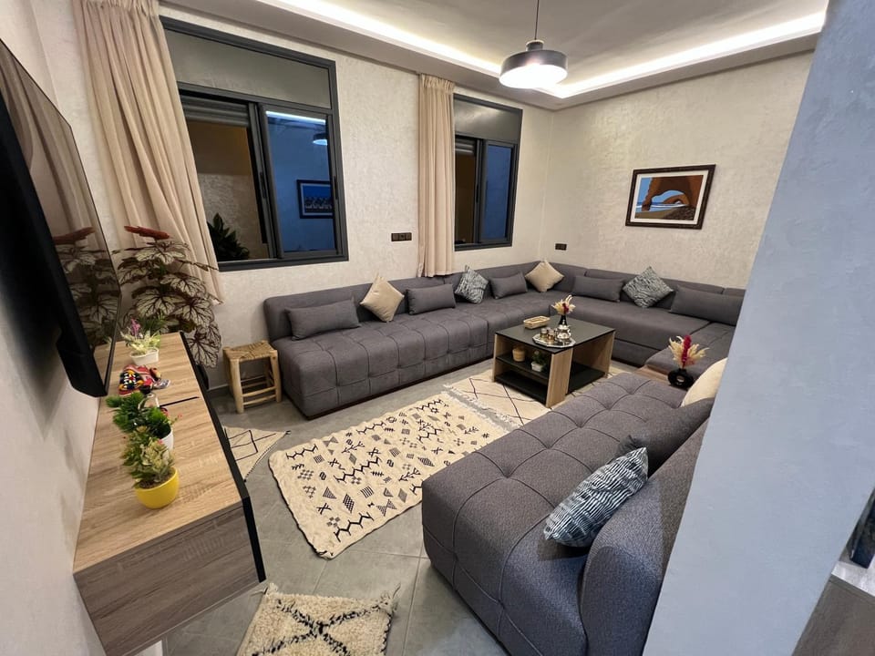 Living room, Seating area