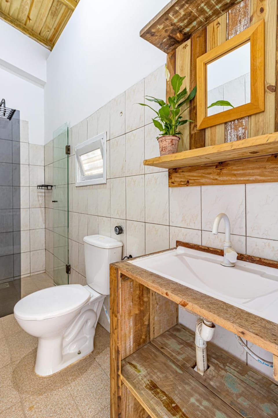 Refúgio para dois, Wi-Fi, Cozinha a 100m das praias de Cima e de Baixo Apartment in Florianopolis