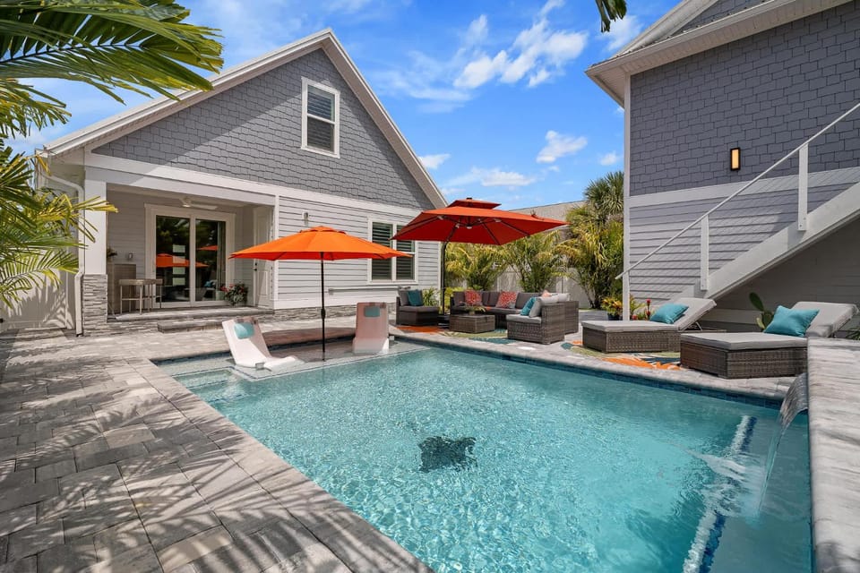Tipsy Turtle l Heated Pool l Walk to Beach House in Butler Beach