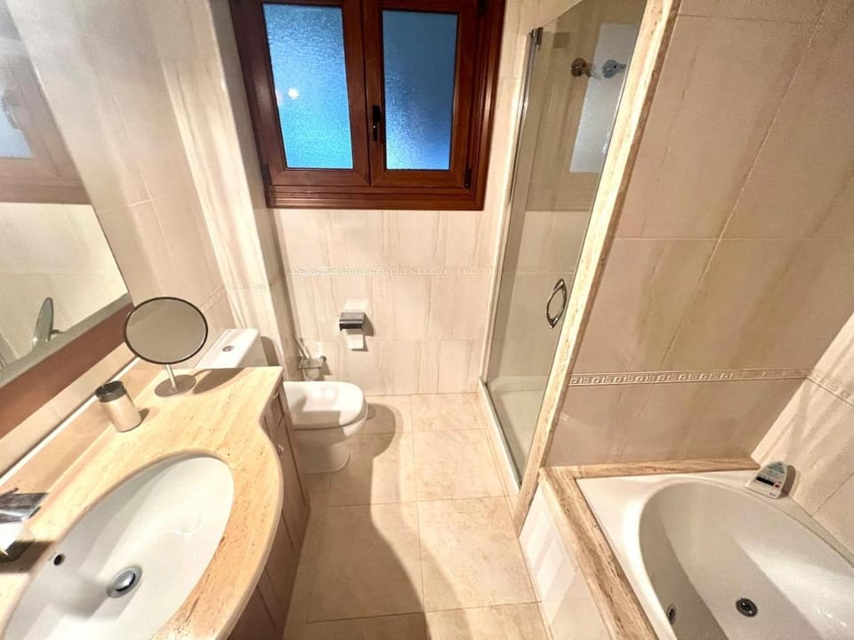 Casa con viñedos, a 5min de la playa House in O Salnés