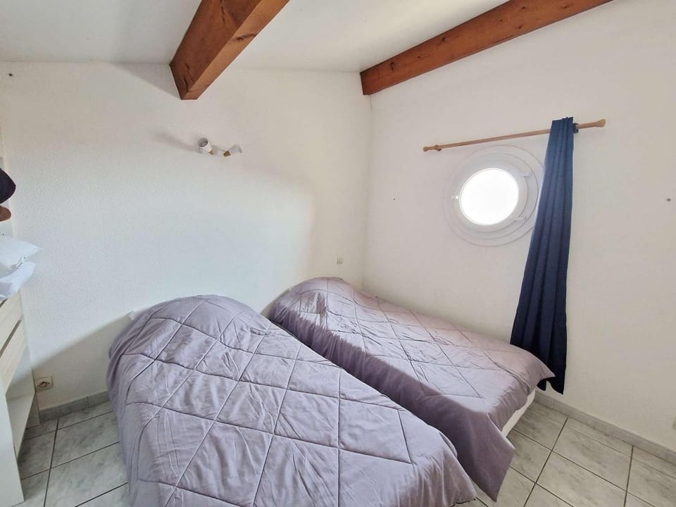 Appartement bord de mer avec terrasse, parking, animaux acceptés - FR-1-387-215 Apartment in Marseillan