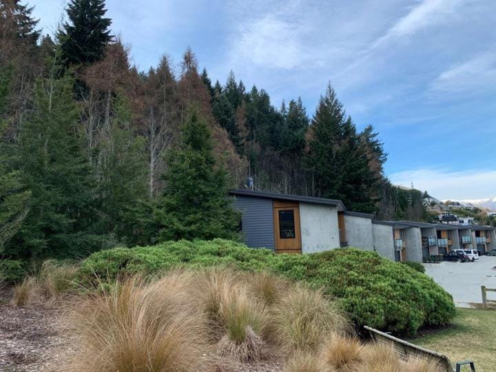Mountain Views On Queenstown Hill With Hot Tub! House in Queenstown