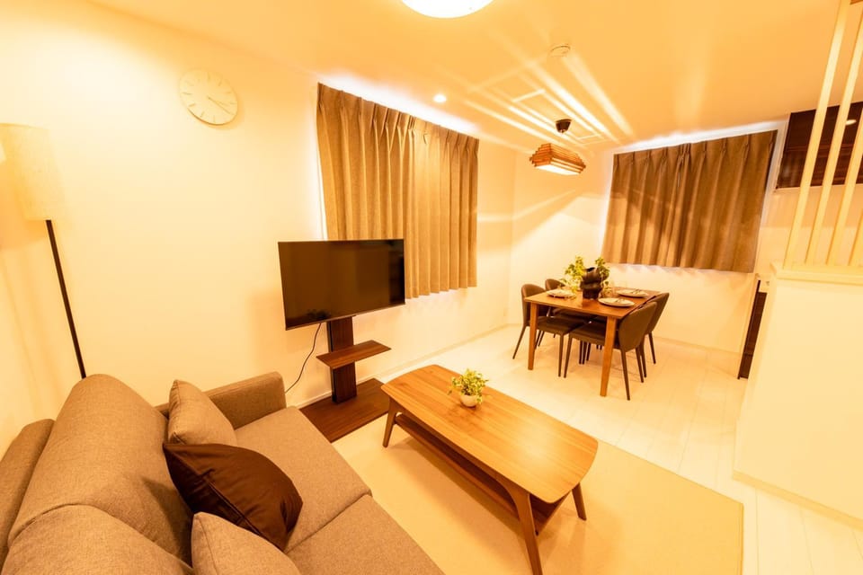 Living room, Dining area