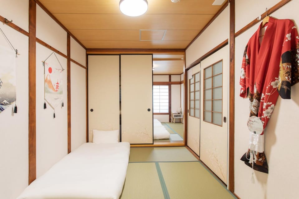 Bed, Photo of the whole room, Bedroom, bunk bed