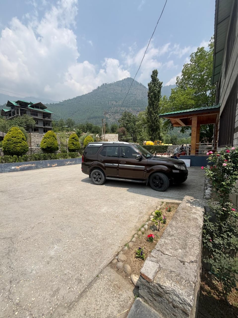 Property building, Natural landscape