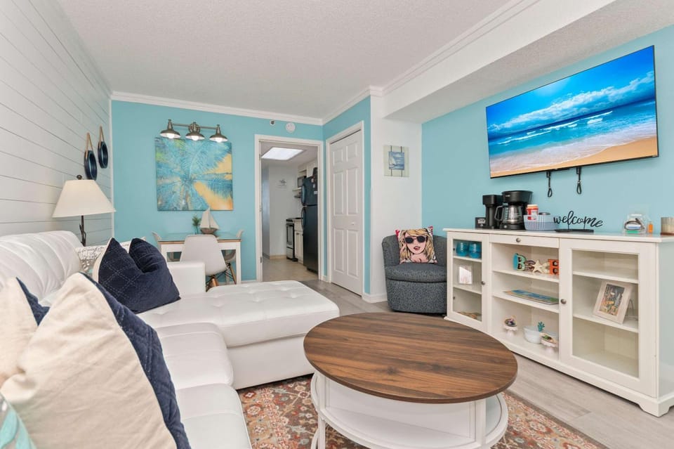 Oceanfront King ALL Amenities Pools W69 House in Myrtle Beach