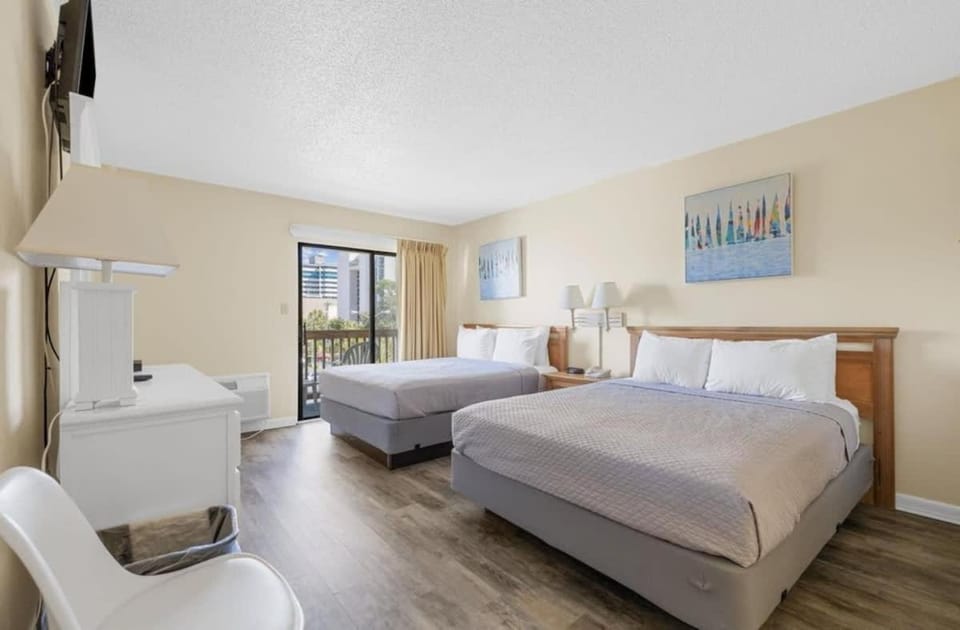 Cozy Beach Condo Pool Sm Dogs ok D31 House in Myrtle Beach