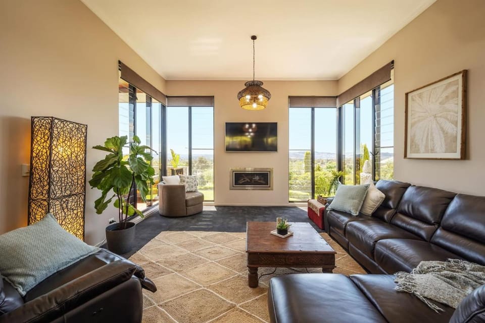 TV and multimedia, Living room, Other, Seating area