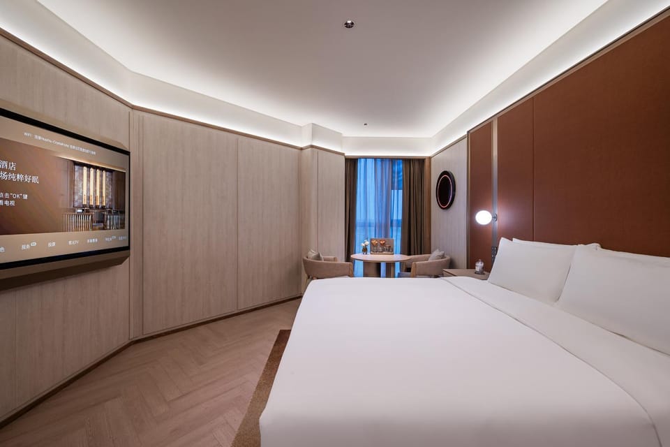 Crystal Hotel Beijing Shunyi Capital International Convention Center Hotel in Beijing