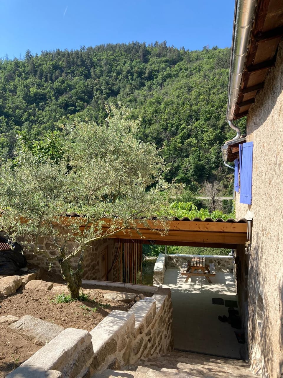 gite PIERRE dolce via ardèche vallée de l'eyrieux House in Provence