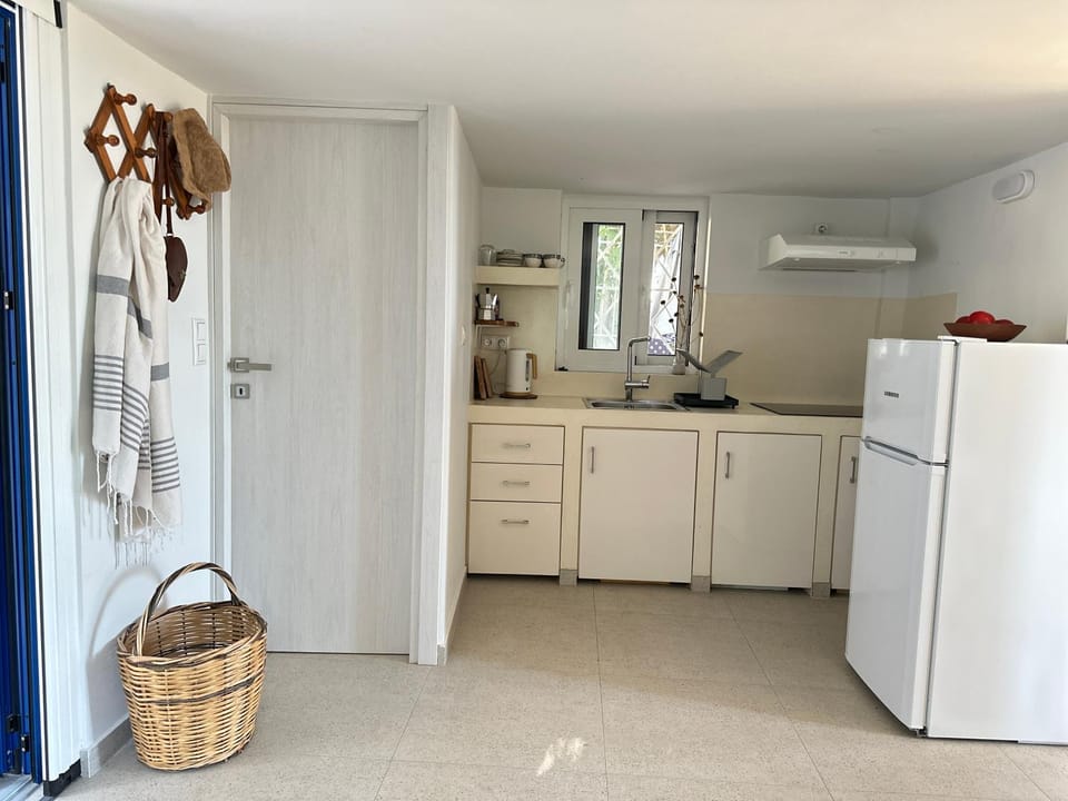 Ef Zin - Zaga Beach House House in Messenia