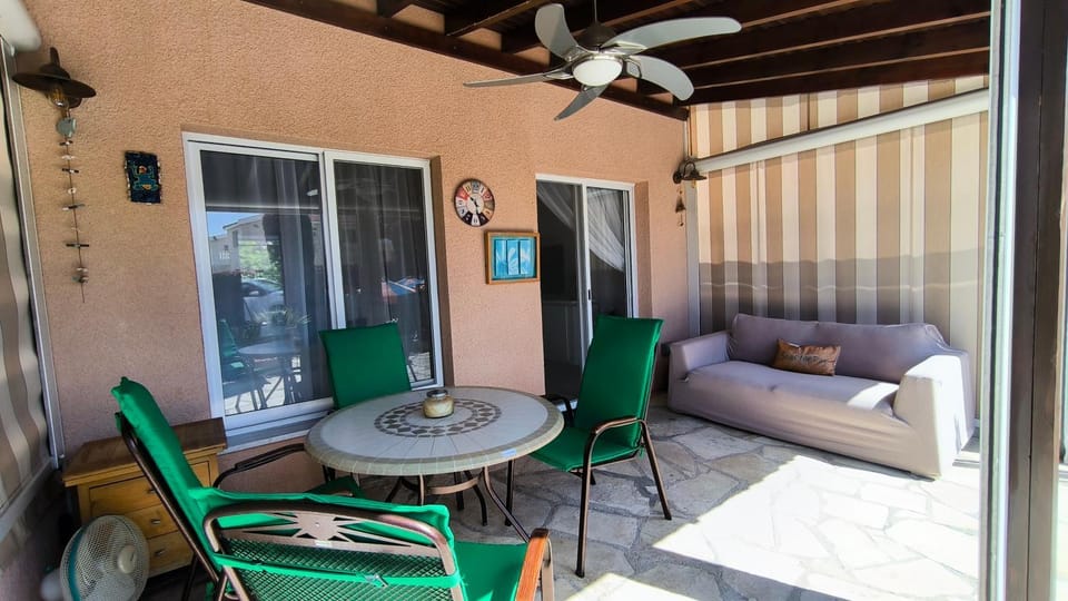 Patio, Balcony/Terrace