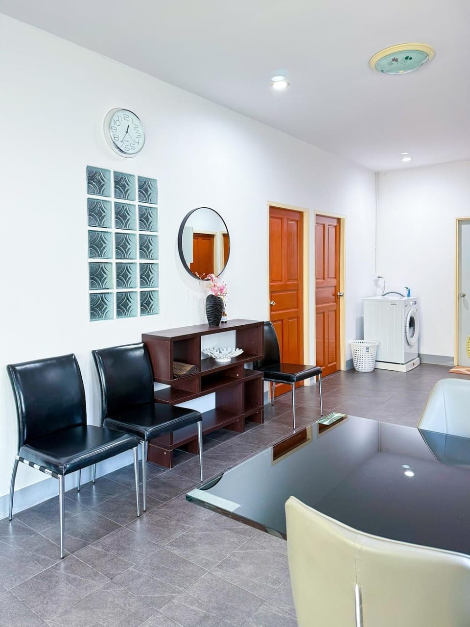 Seating area