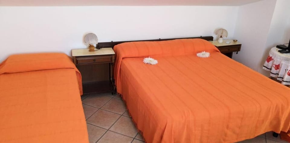 Casa a Campofelice di Roccella House in Sicily