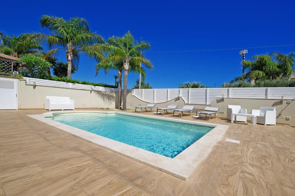 Pool view, Swimming pool