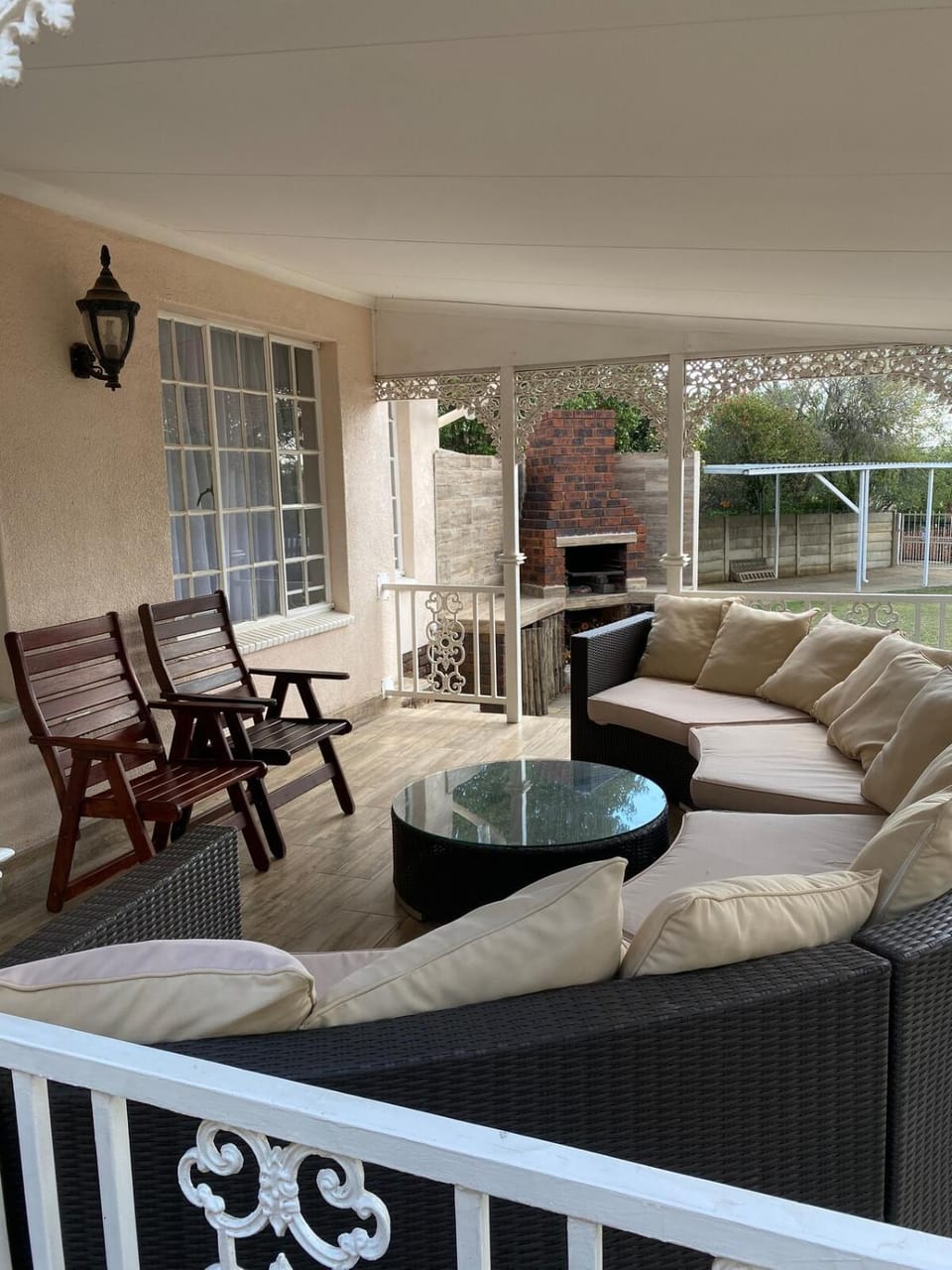 Cosy Room steps from the lake- short term stay Apartment in Gauteng