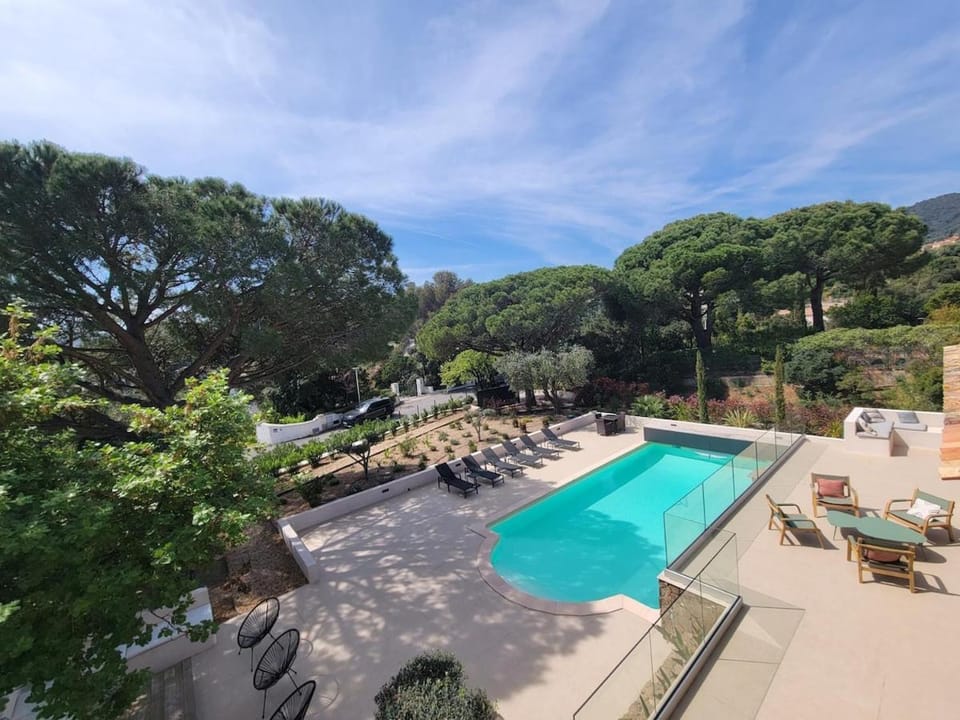 Villa Boucharel, grande piscine, à 10 min à pied de la plage Villa in Roquebrune-sur-Argens