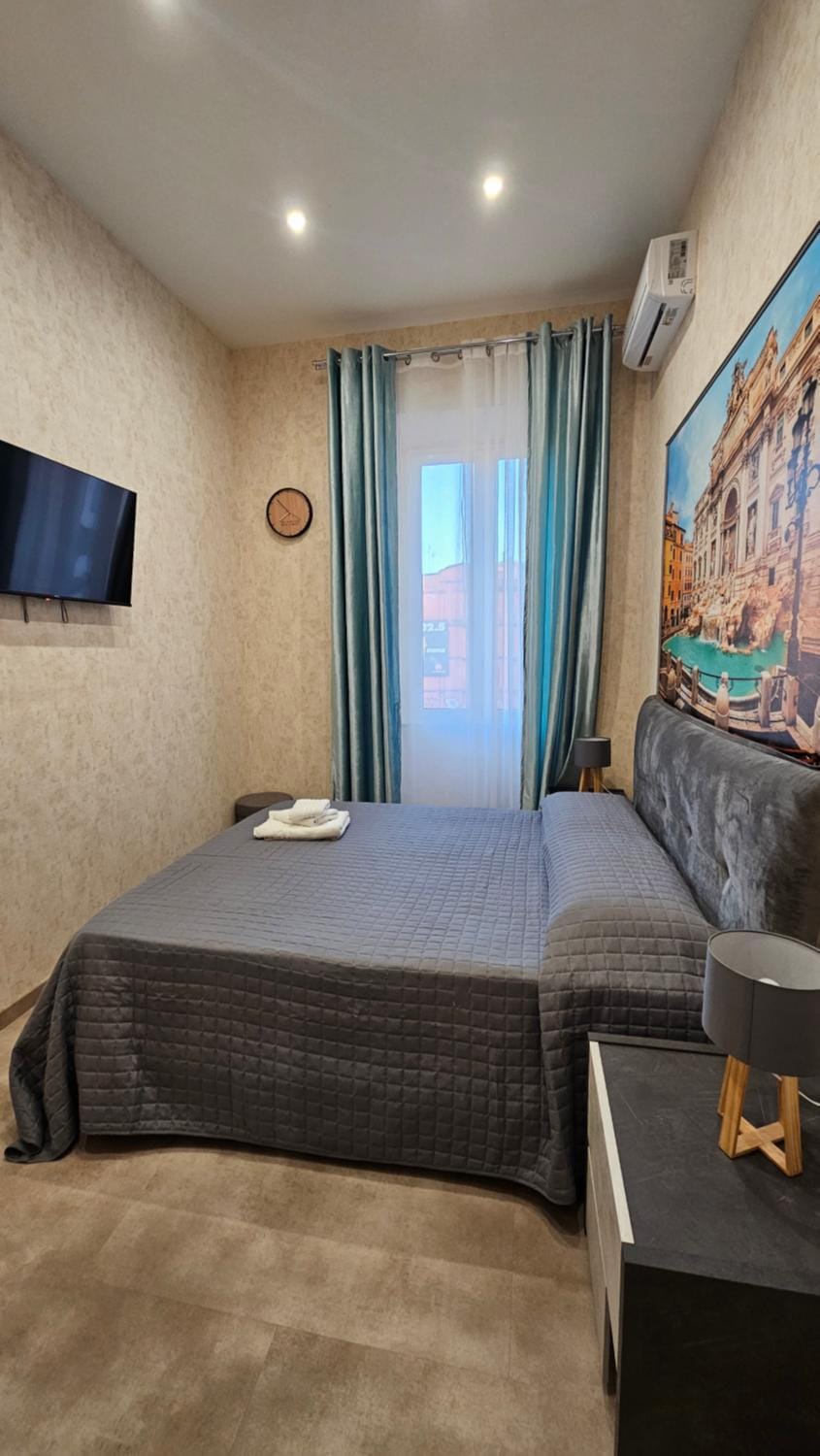 Bed, TV and multimedia