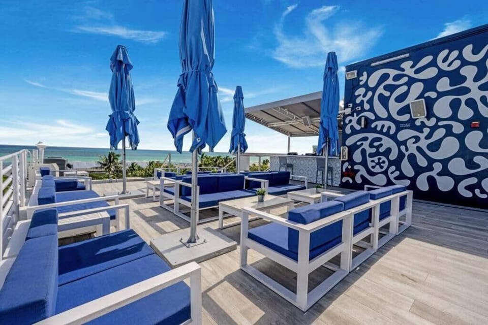 Seating area, Sea view