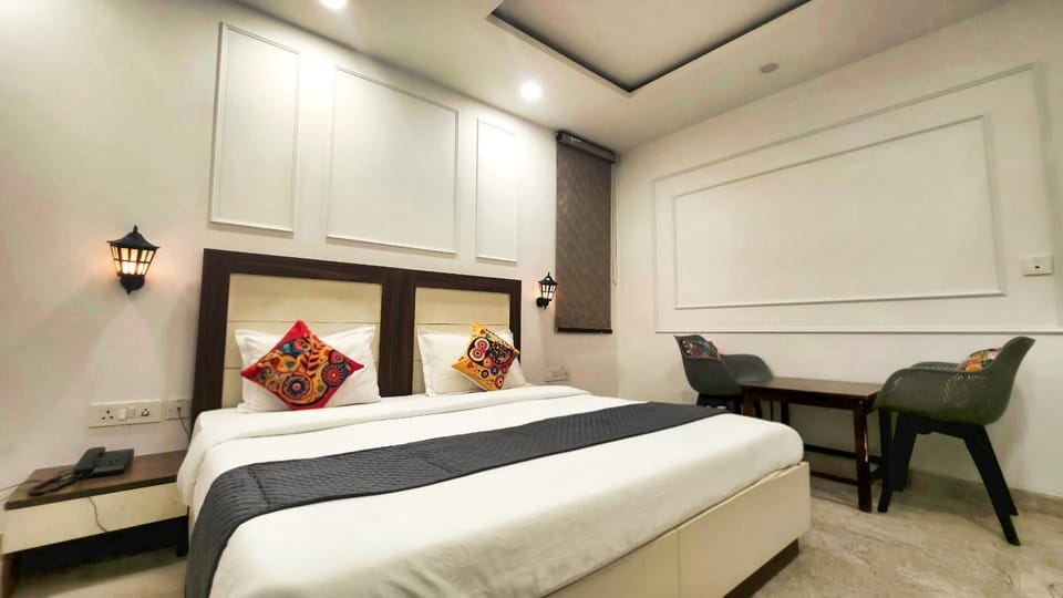 Bed, Photo of the whole room