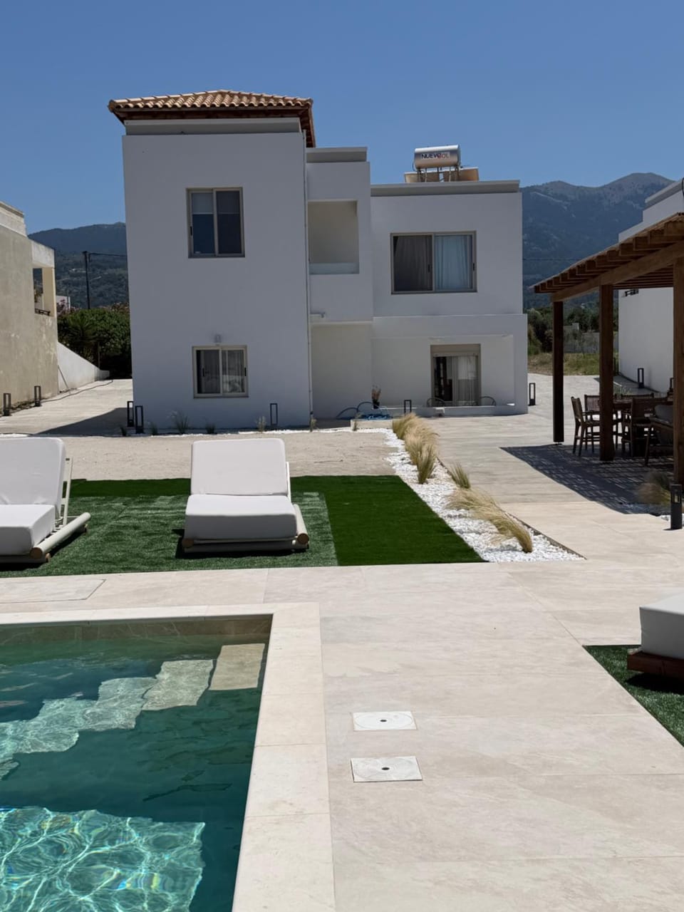 Kosnian Villa with Jeep Renegade Hybrid Villa in Kos, Greece