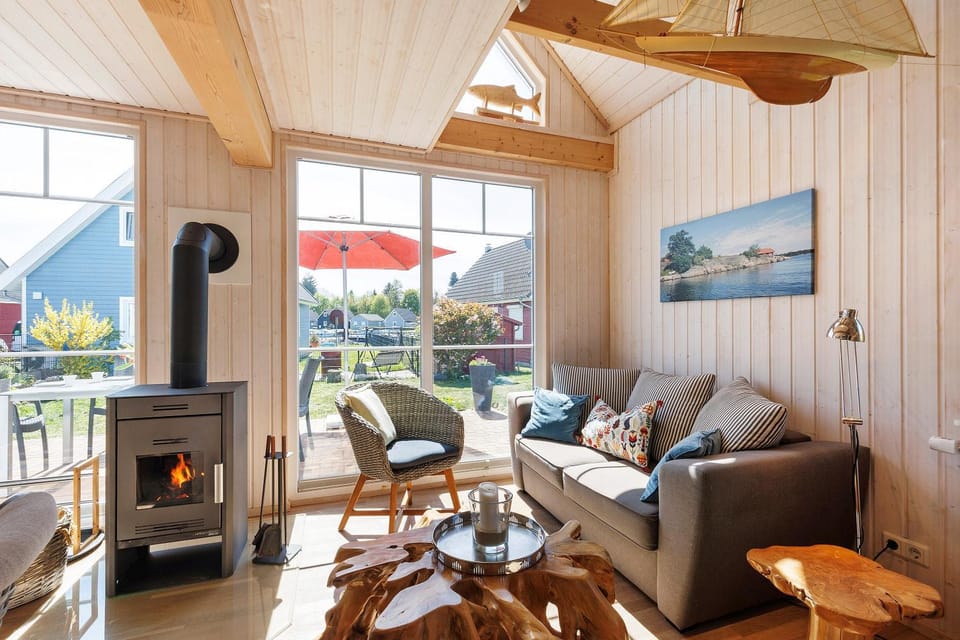 Property building, Living room