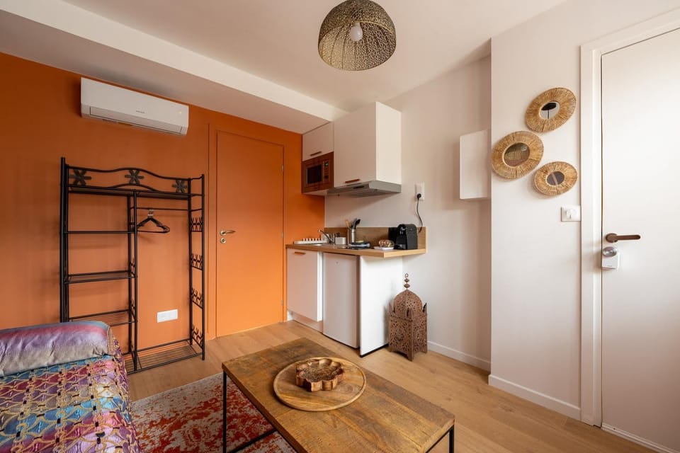 Air Nomad • Marrakech Apartment in Valenciennes