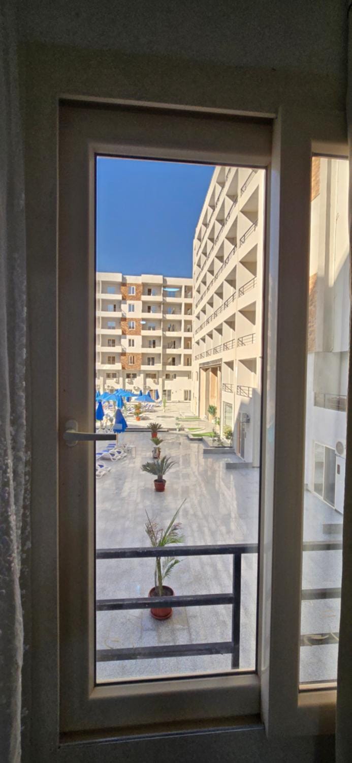 Tiba Golden Sunset Oasis Hurghada Apartment in Hurghada