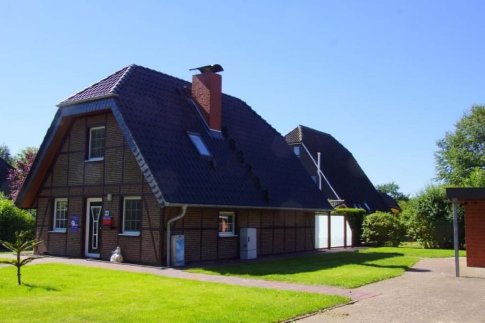 Property building, Garden, Garden