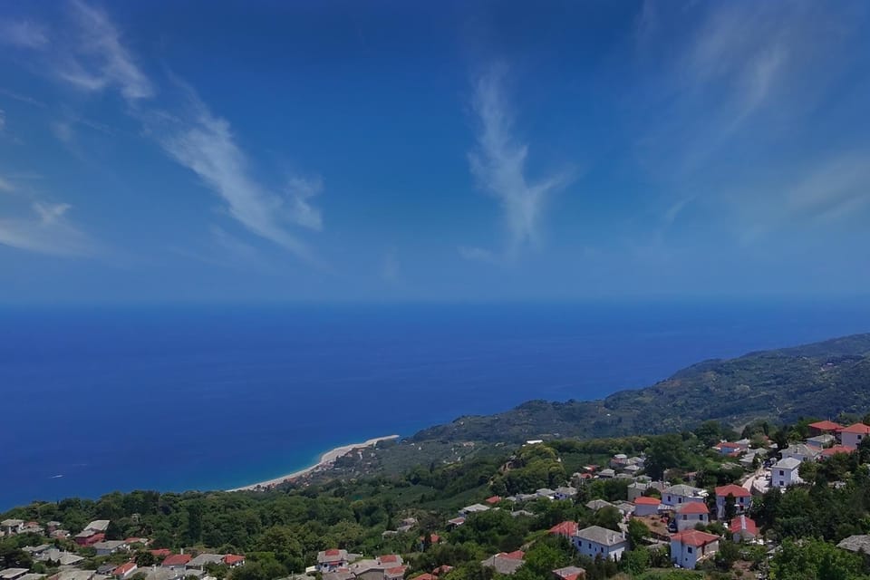 Mountain view, Sea view