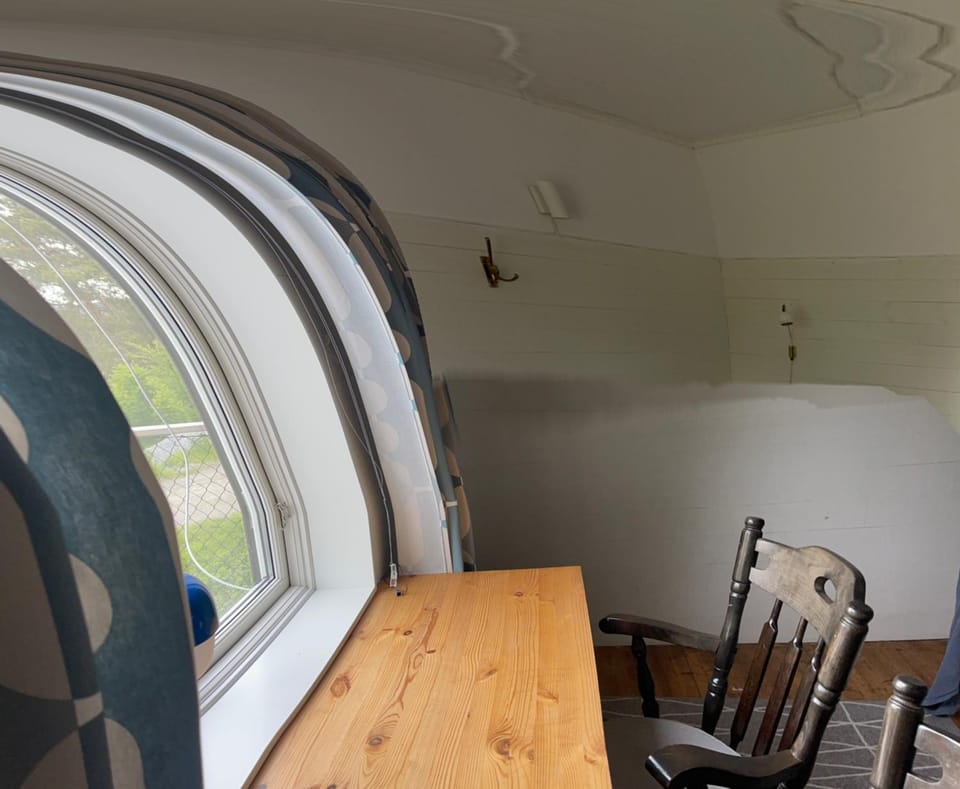 Seating area, Dining area