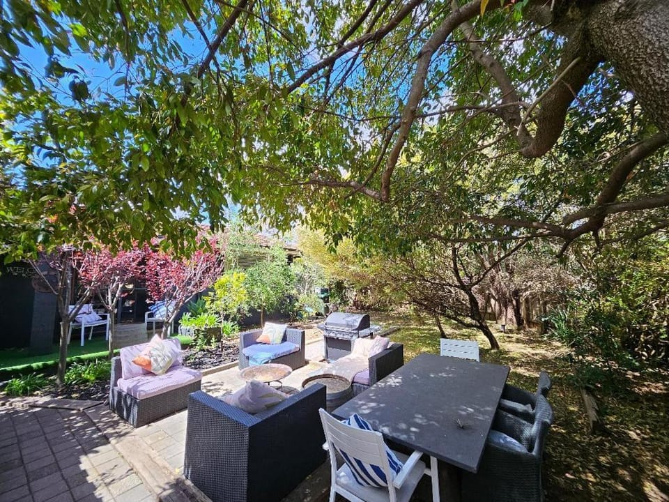 BBQ facilities, Garden
