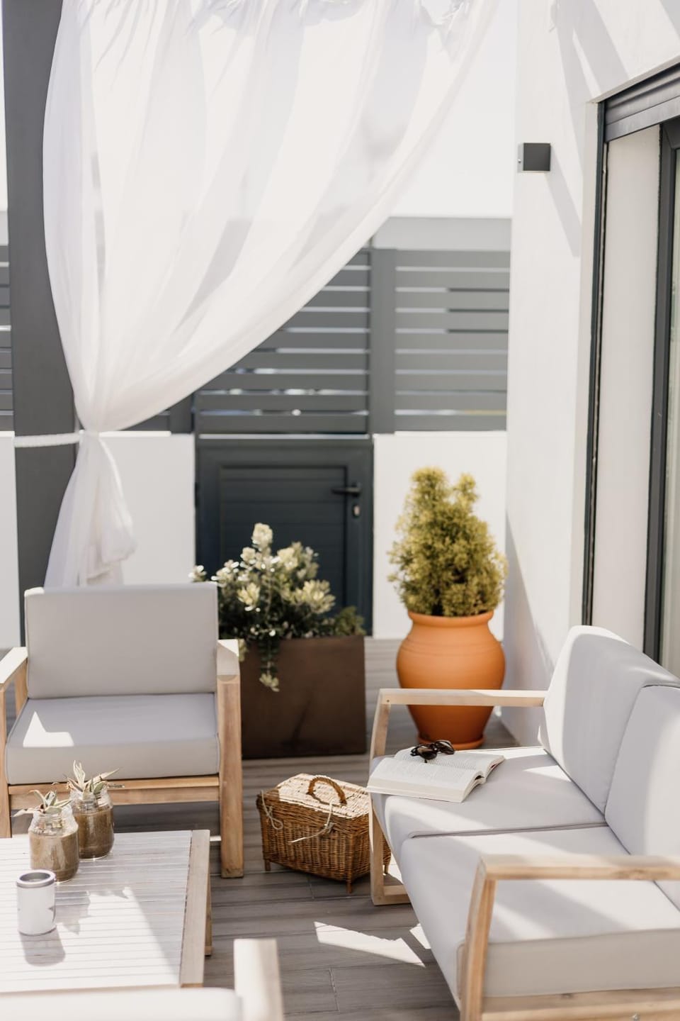 Seating area