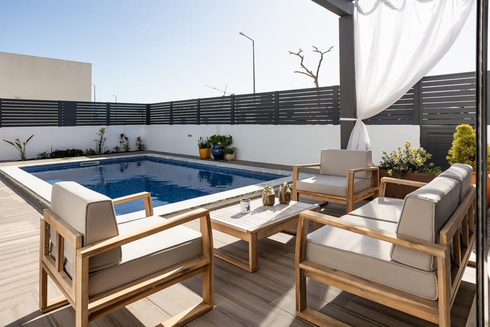 Seating area, Pool view, Swimming pool