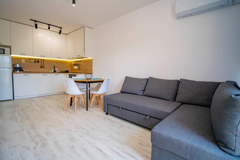 Next to Harmanite Beach - 1 BD Flat with Own Parking spot by Flat Mаnager Apartment in Sozopol