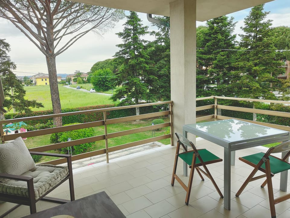 Garden, View (from property/room), Balcony/Terrace, Seating area, Dining area, Garden view