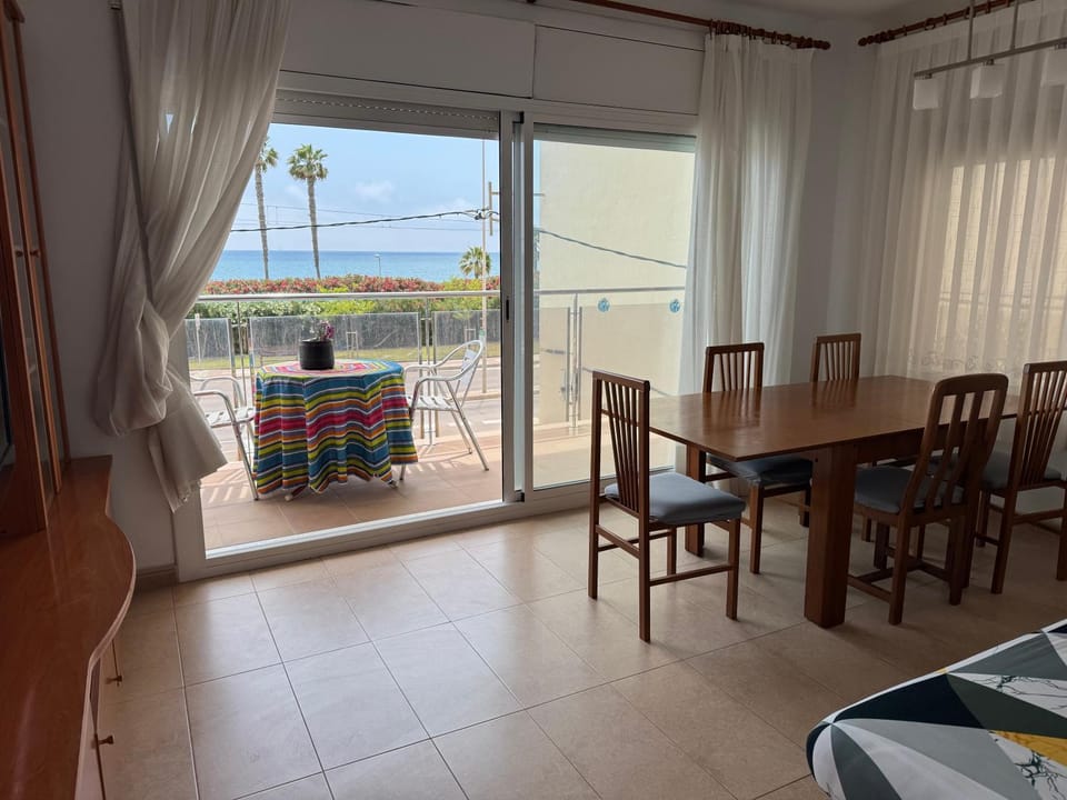 Apartamento Pineda de Mar con Vistas al Mar Apartment in Maresme