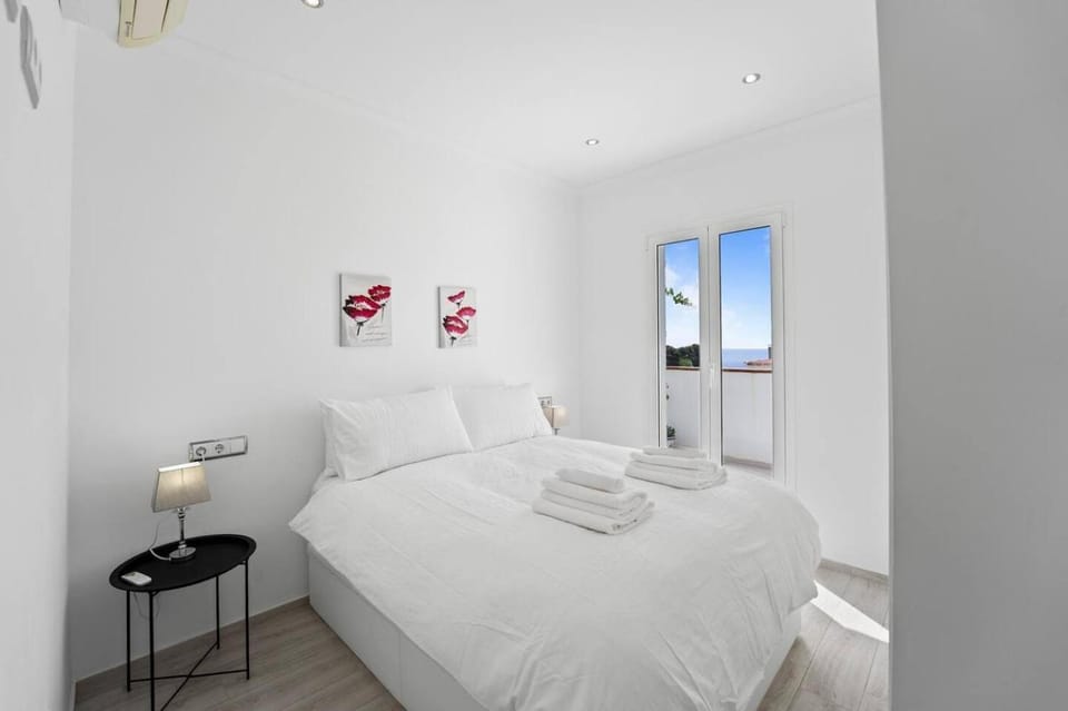 Modern Retreat in the heart of Mijas Pueblo Apartment in Mijas