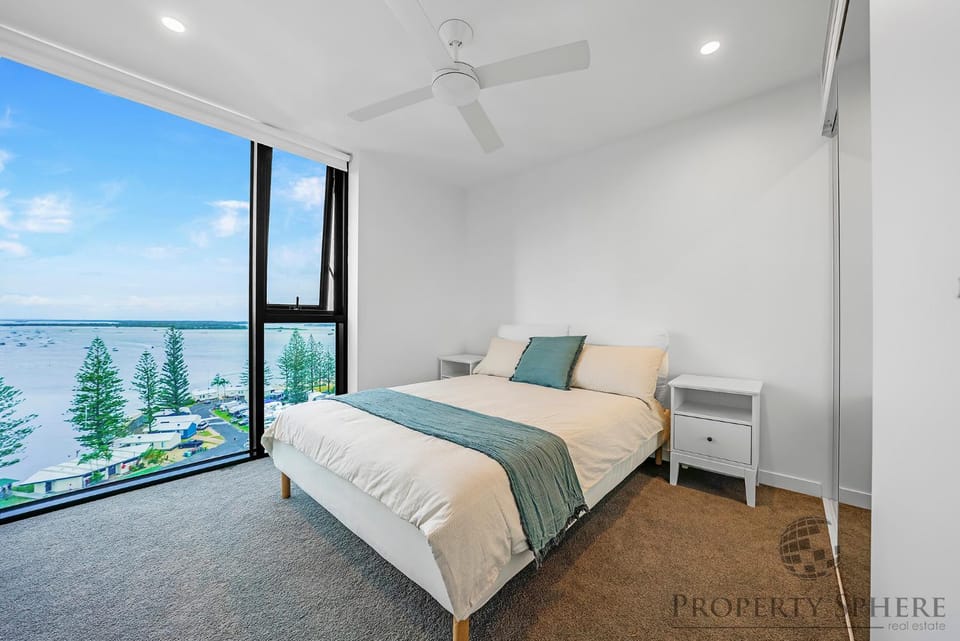 Broadwater Lux Apartment Apartment in Main Beach
