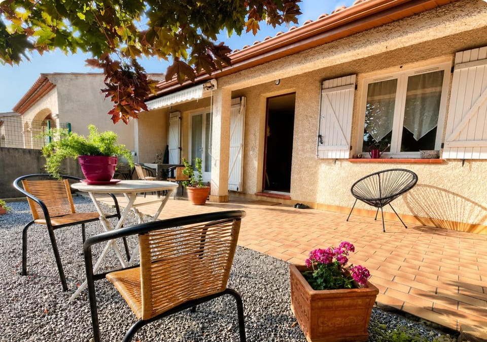 Villa Lunaria House in Lunel
