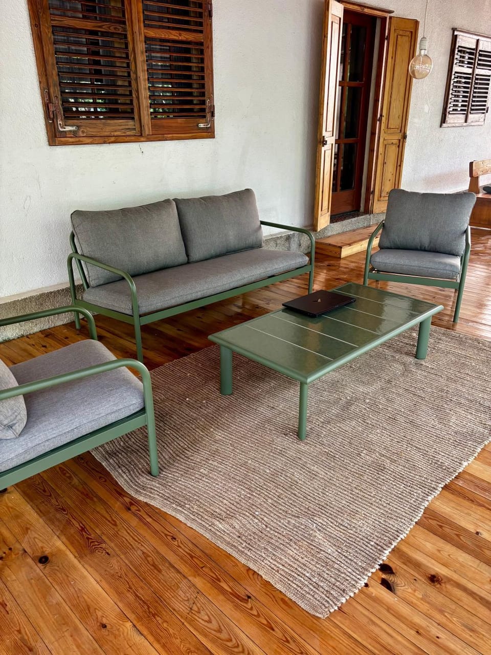 Seating area
