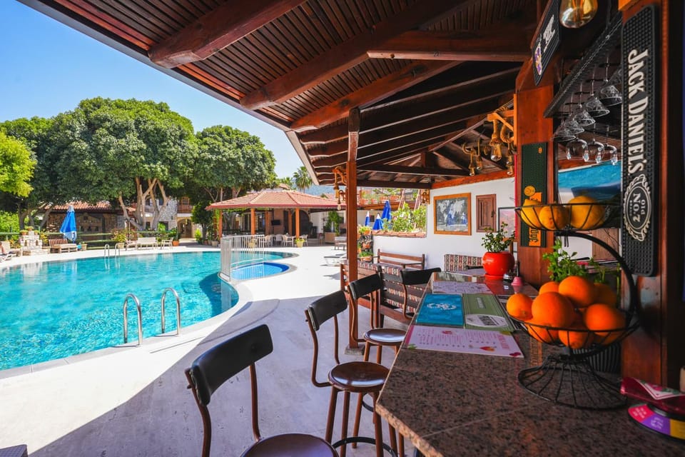 Lounge or bar, Swimming pool