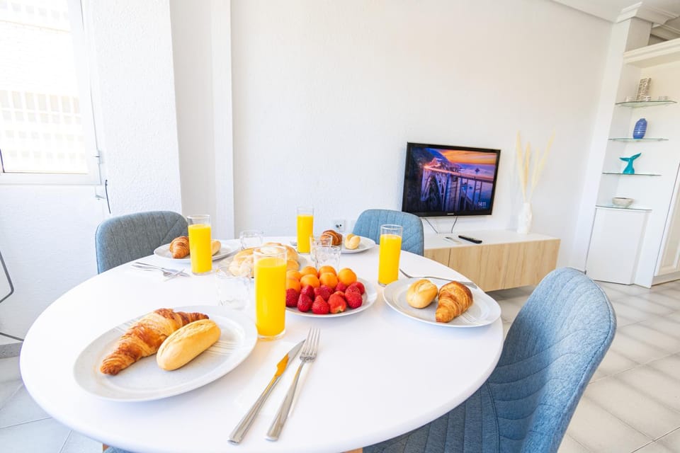 TV and multimedia, Dining area