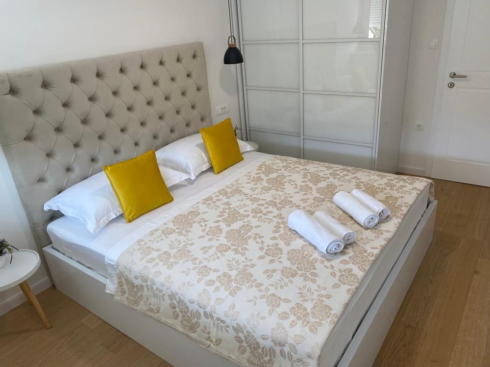 Leonid Apartment Apartment in Split