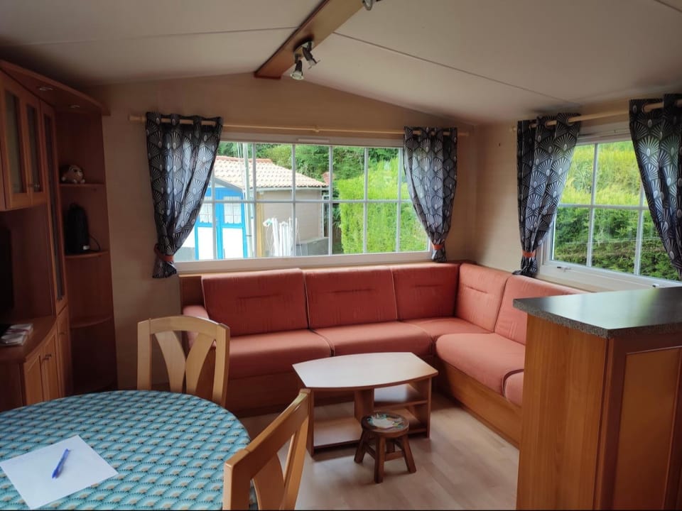 Camping de la Pierre d Orge Campground/ 
RV Resort in Quend